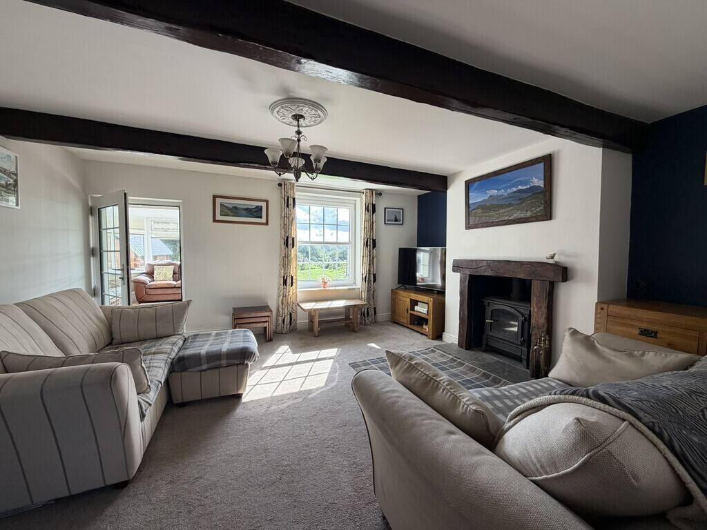 Grinsdale Image 2