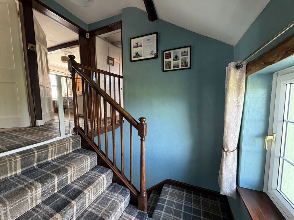 Grinsdale Image 15