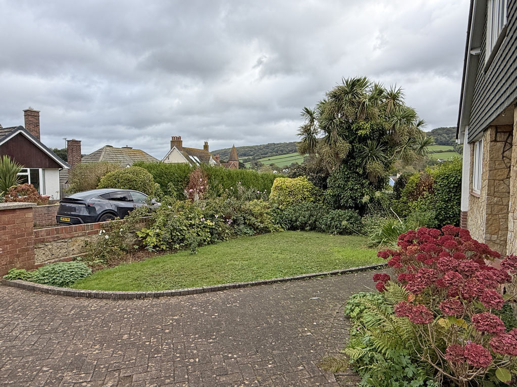 Ascerton Close, Sidmouth Image 2