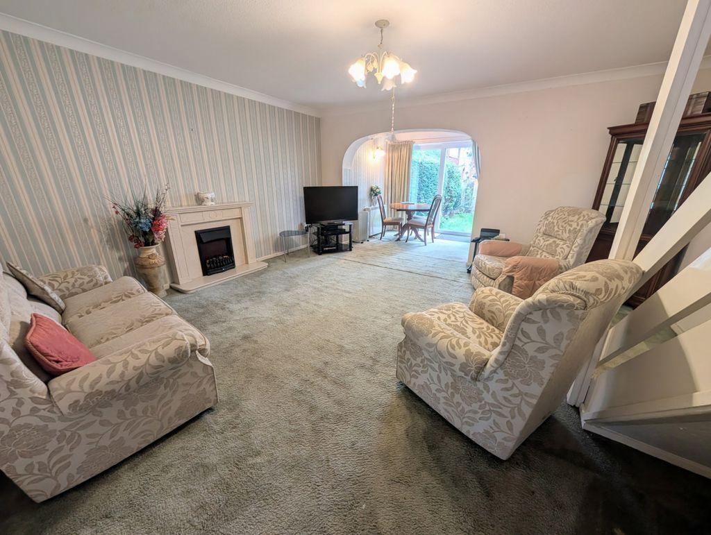 Kingfisher Avenue, Nuneaton Image 5