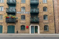 Shad Thames, London, SE1 photo 3