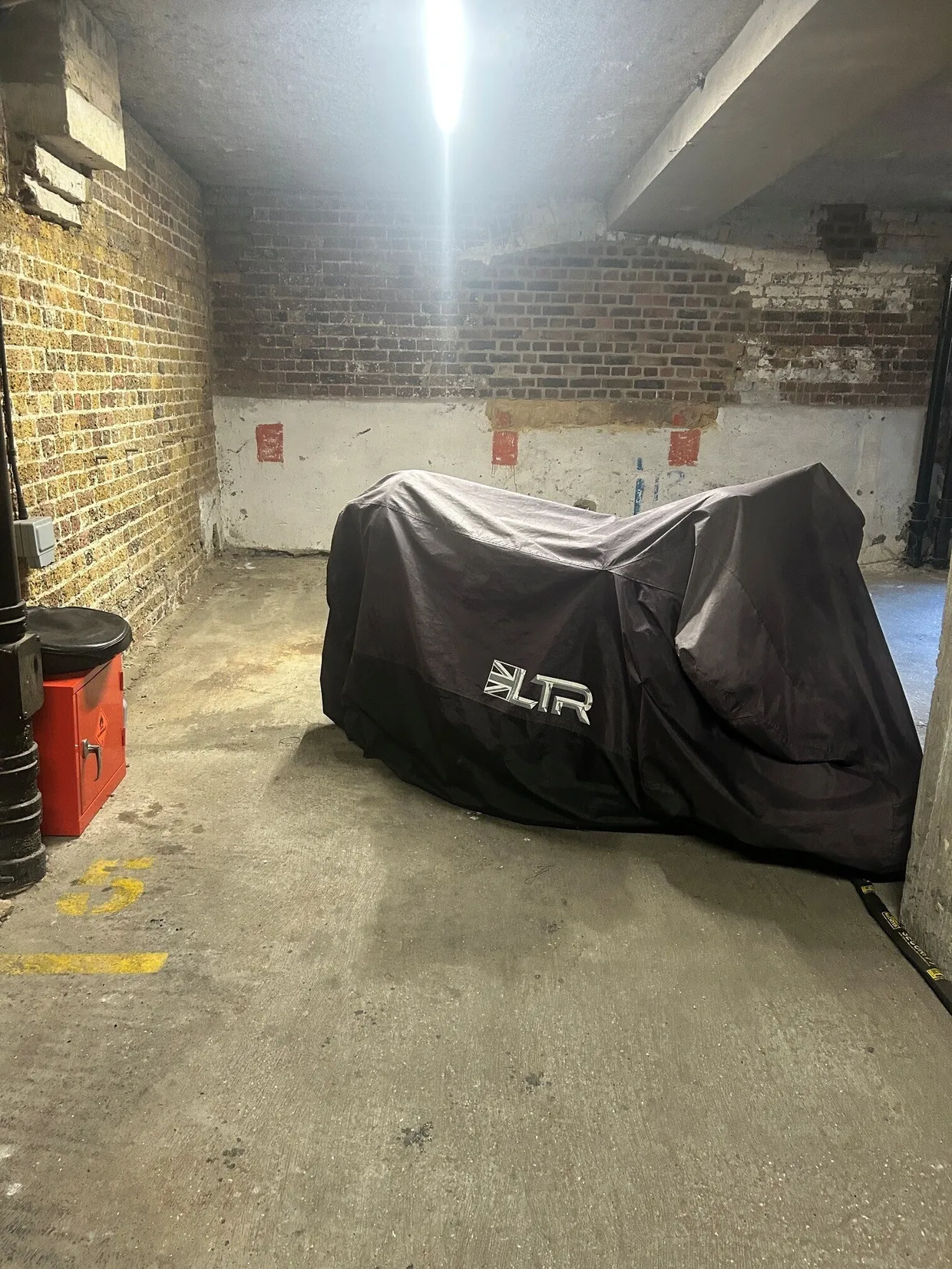 Shad Thames, London, SE1 photo 13
