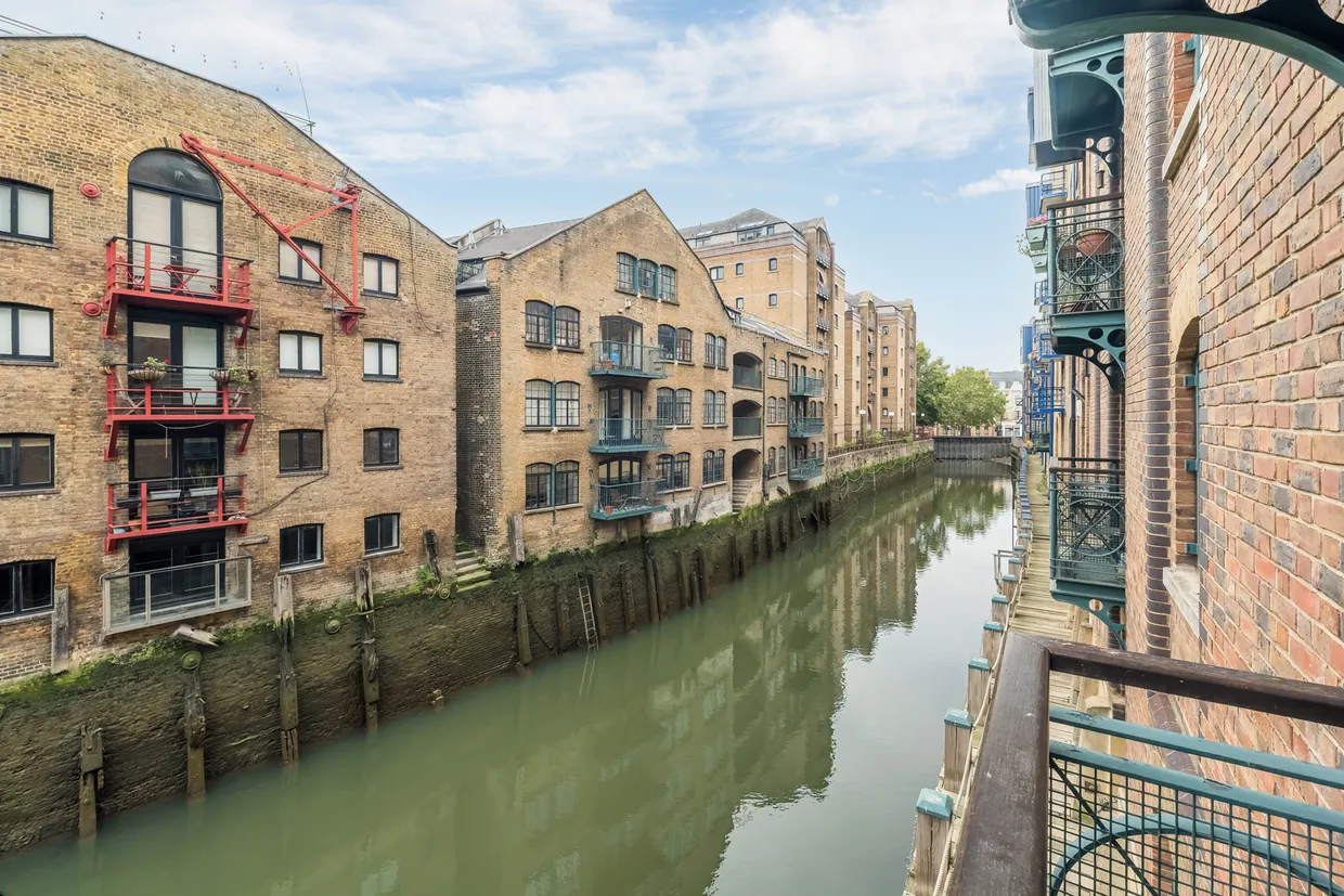 Shad Thames, London, SE1 photo 14