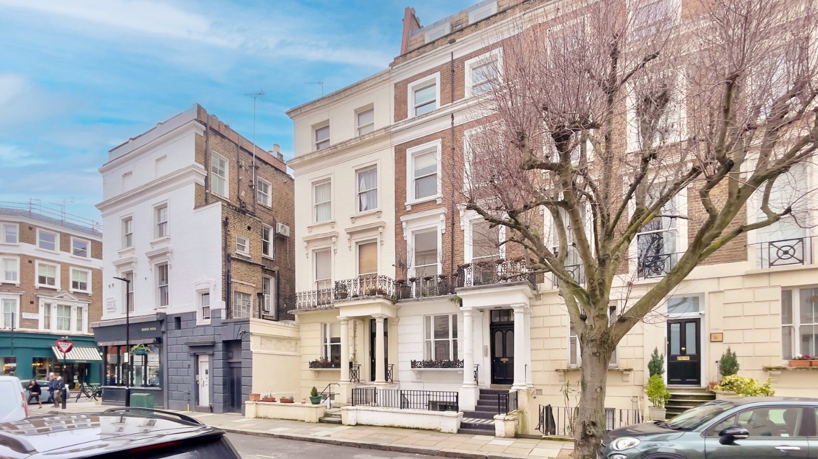 Monmouth Road, London, W2 Image 18