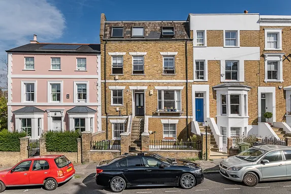 Lambourn Road, London, SW4
