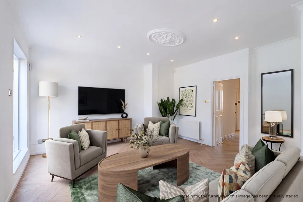 Lambourn Road, London, SW4 photo 3