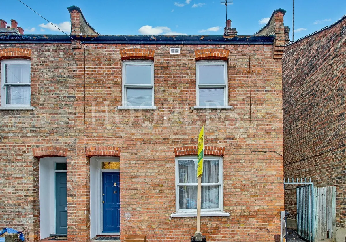 Aylesbury Street, London, NW10