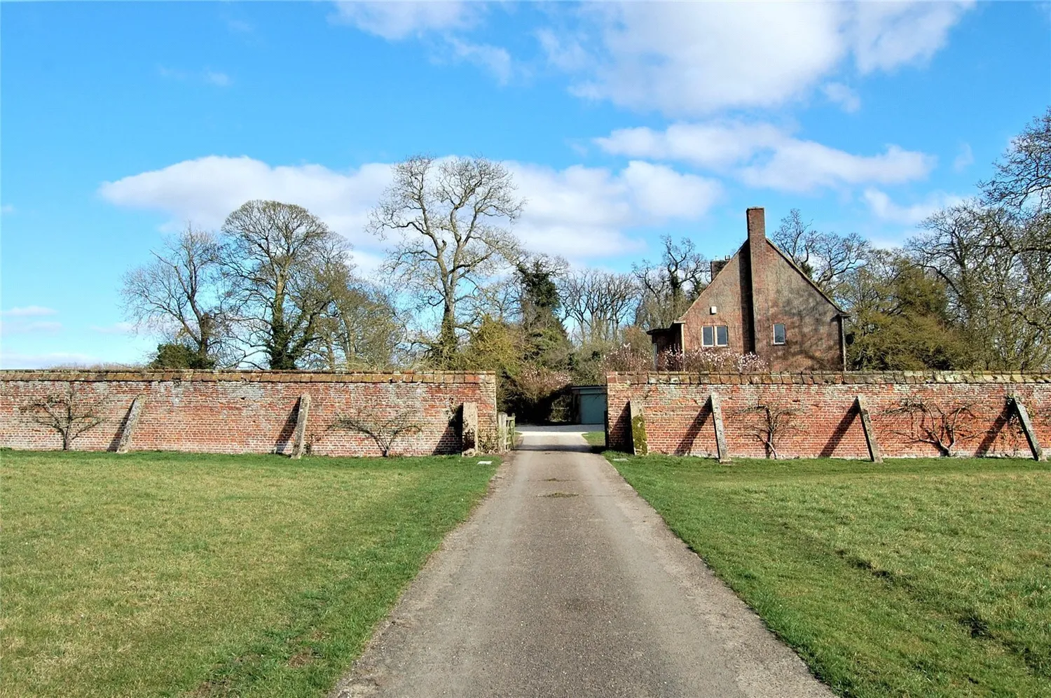 Hawstead Place Farm, Hawstead, IP29 photo 2