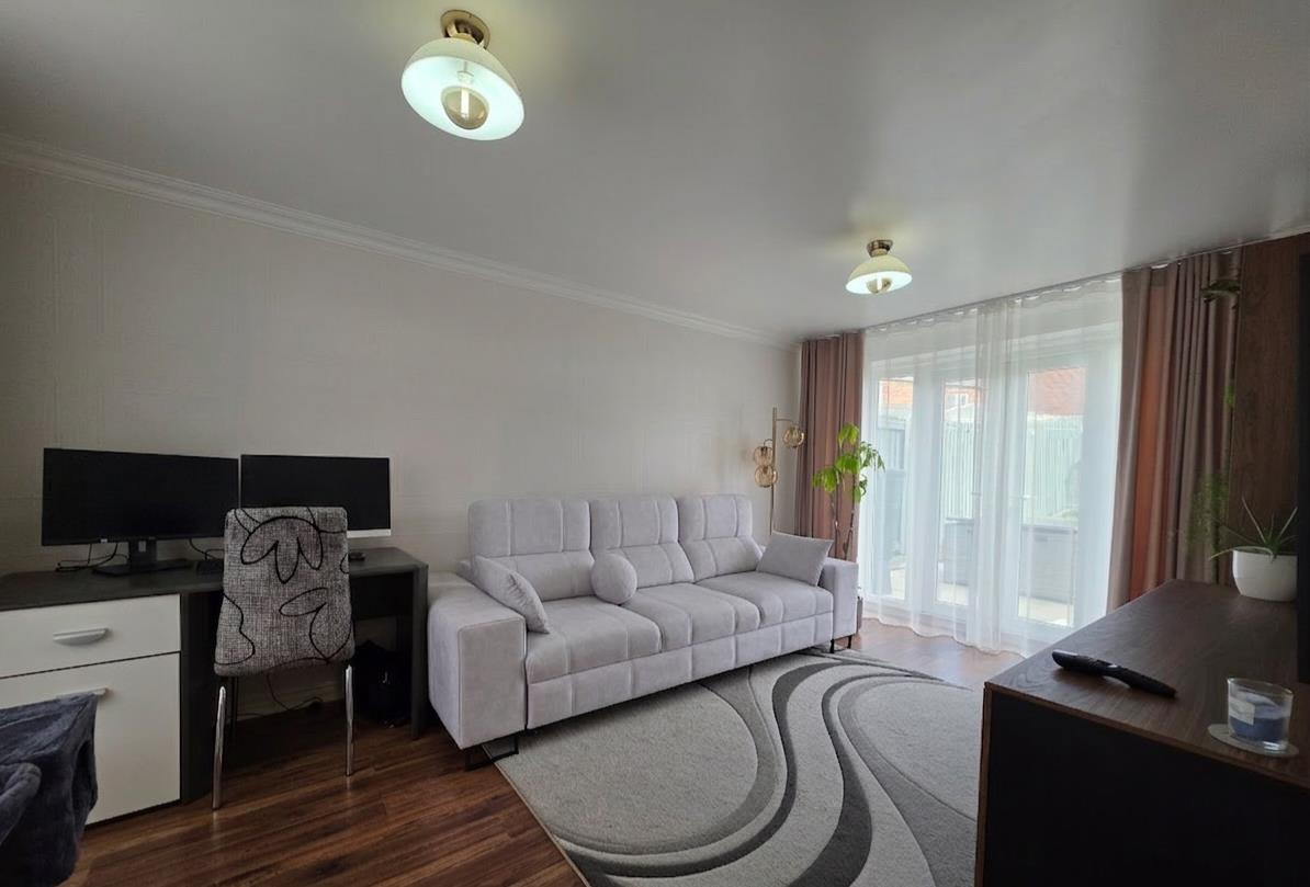 Damselfly Road, Pineham, Northampton Image 4
