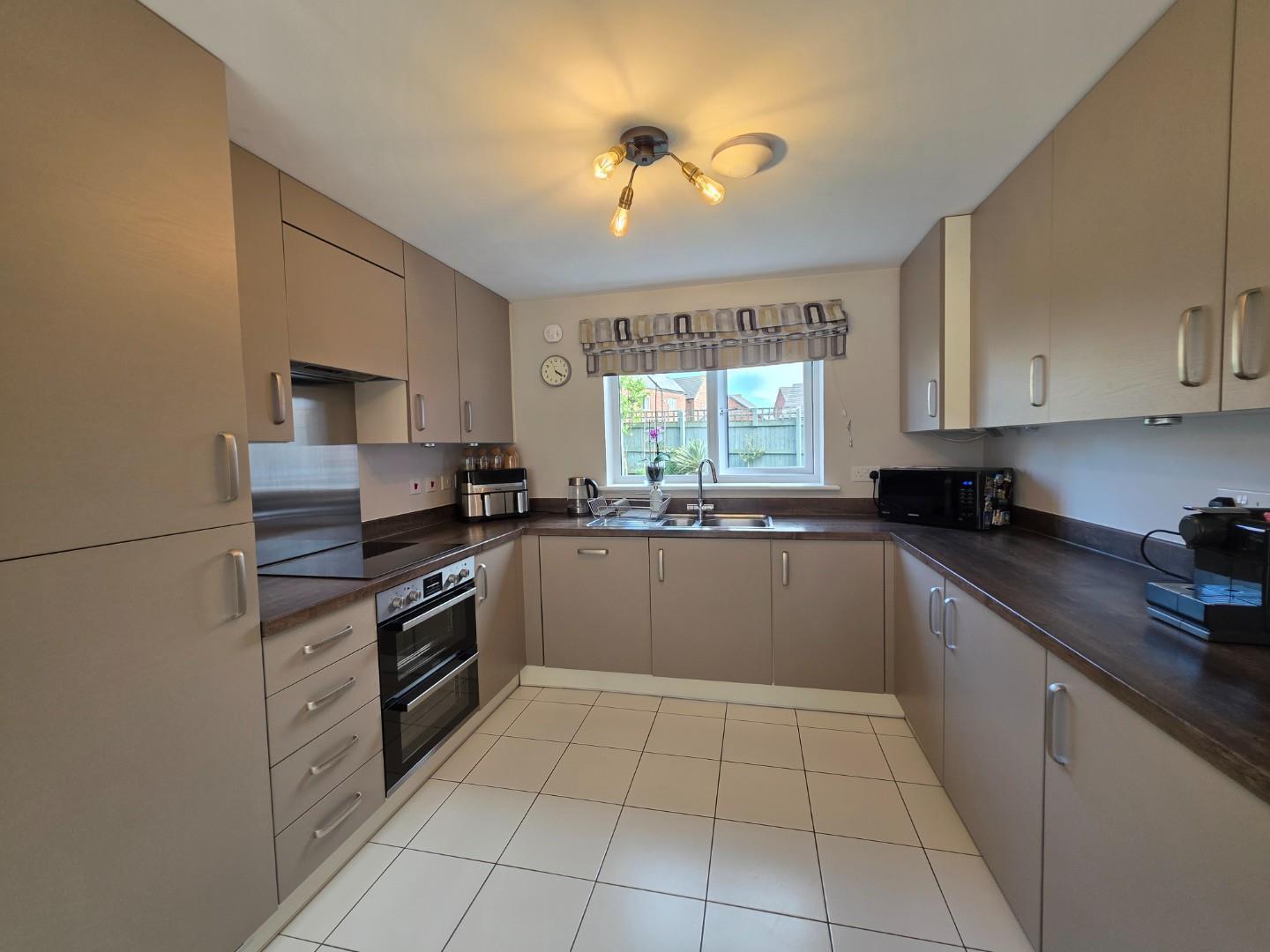 Damselfly Road, Pineham, Northampton Image 5