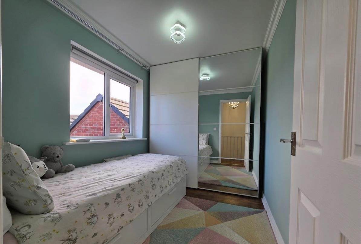 Damselfly Road, Pineham, Northampton Image 15