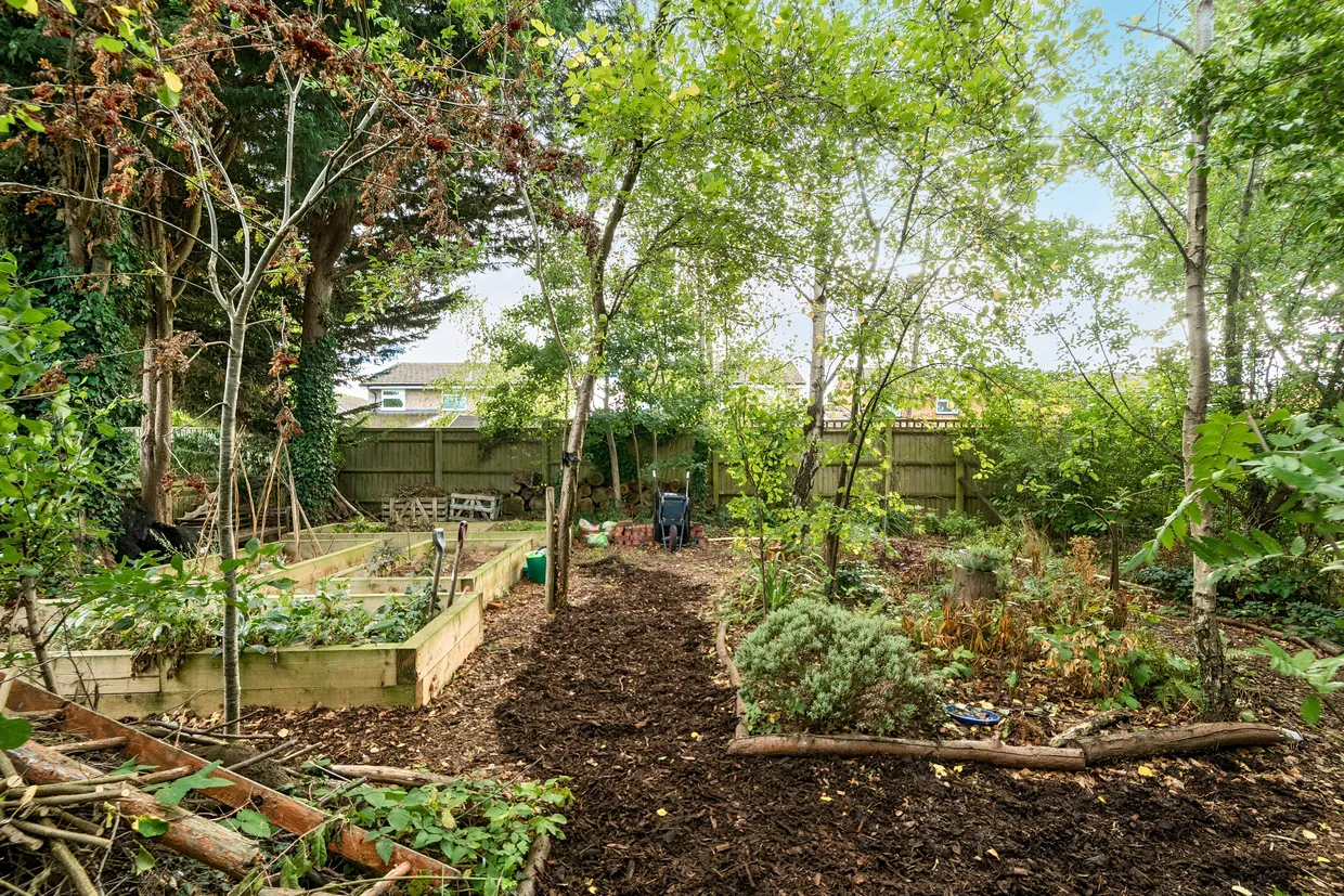 Weedon Hill, Amersham, HP6 photo 13