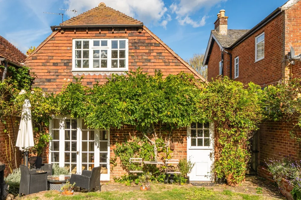 The Street, Slinfold, RH13 photo 12