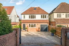 Headley Road, Liphook, GU30 photo 1