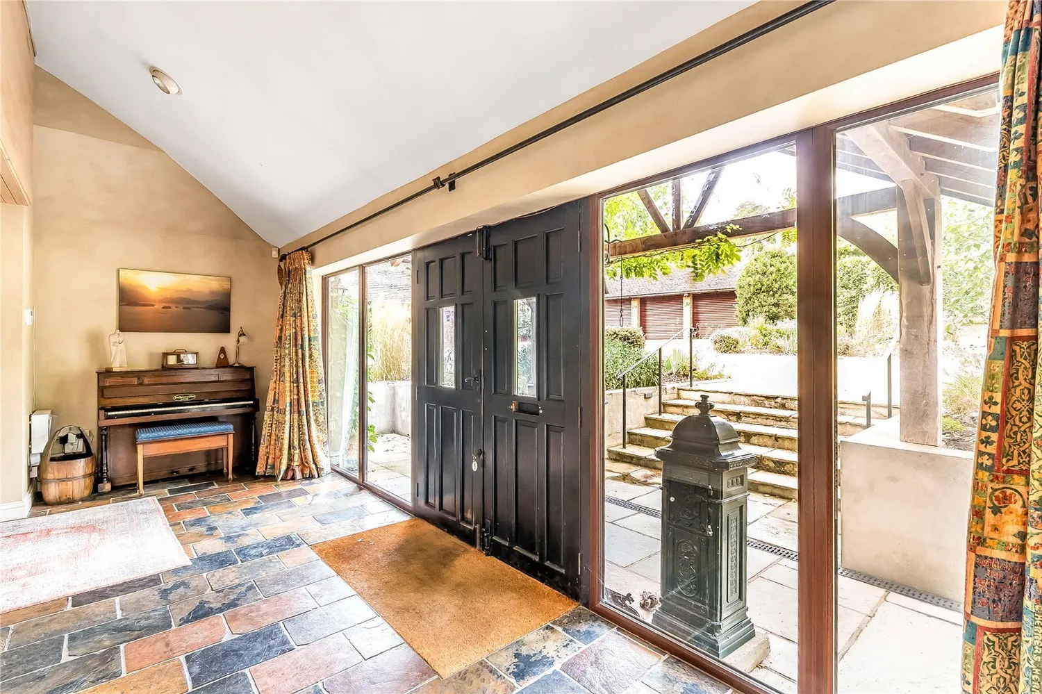 Crowhurst Lane, Crowhurst, RH7 photo 11