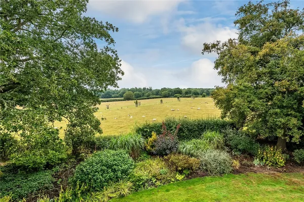 Crowhurst Lane, Crowhurst, RH7 photo 26