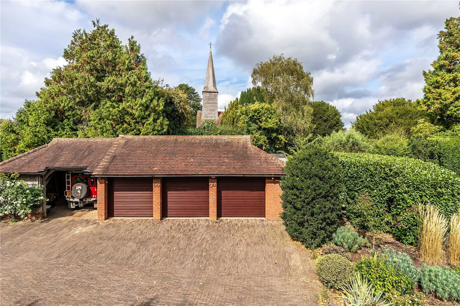 Crowhurst Lane, Crowhurst, RH7 photo 30