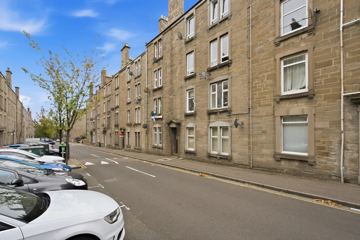 Baldovan Terrace, Dundee, DD4 6LS