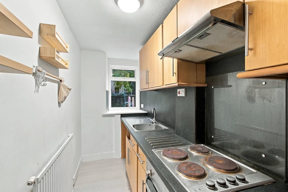Baldovan Terrace, Dundee, DD4 6LS