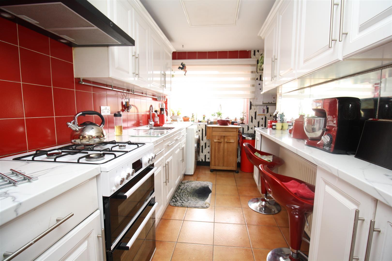 Bristow Close, Bletchley, Milton Keynes Image 2
