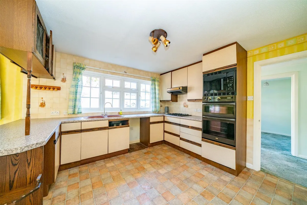 Copper Beech Close, Felden, Hertfordshire, HP3 0DG