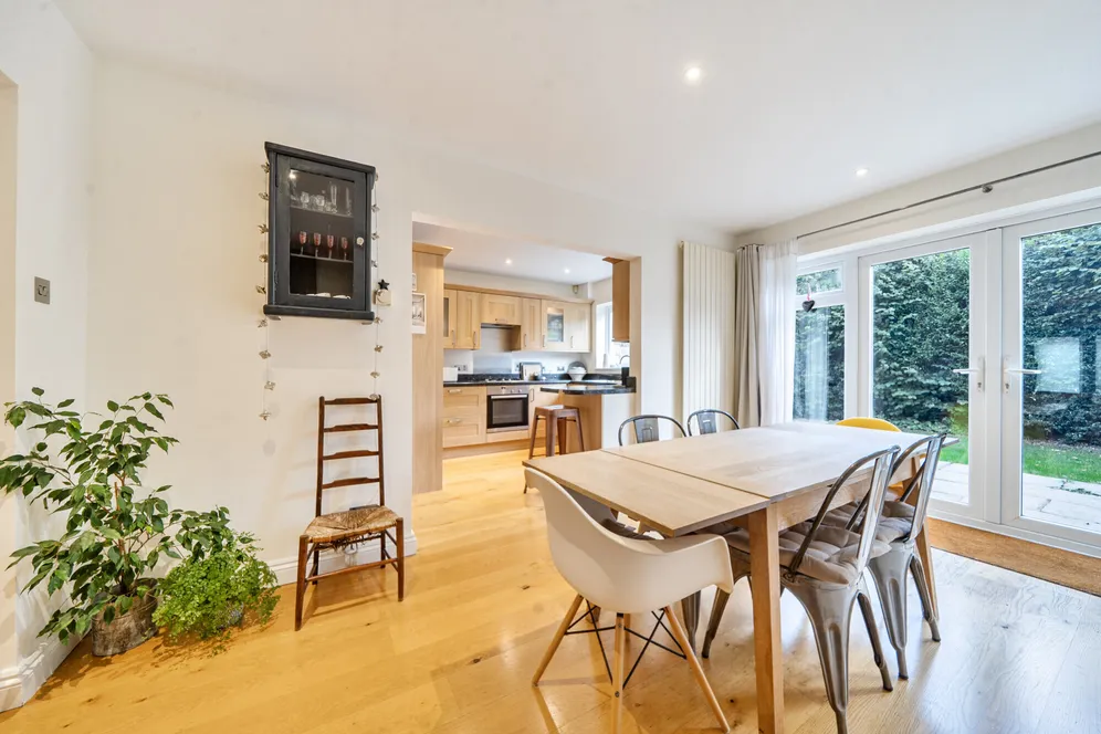 Trafford Close, Great Missenden, HP16 photo 8