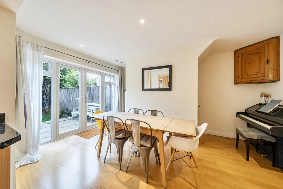Trafford Close, Great Missenden, HP16 photo 9