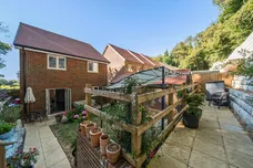 Bracher Close, Alton, GU34 photo 13