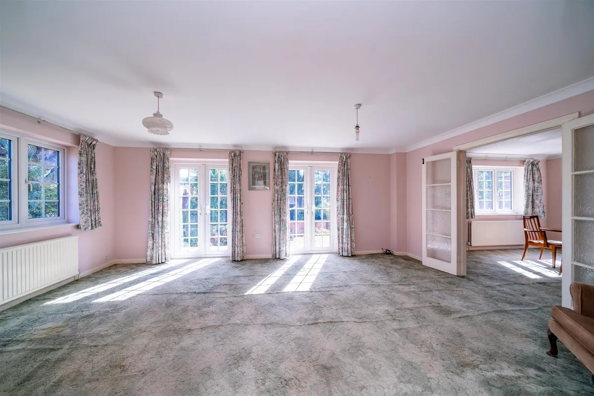 Copper Beech Close, Felden, Hertfordshire, HP3 0DG