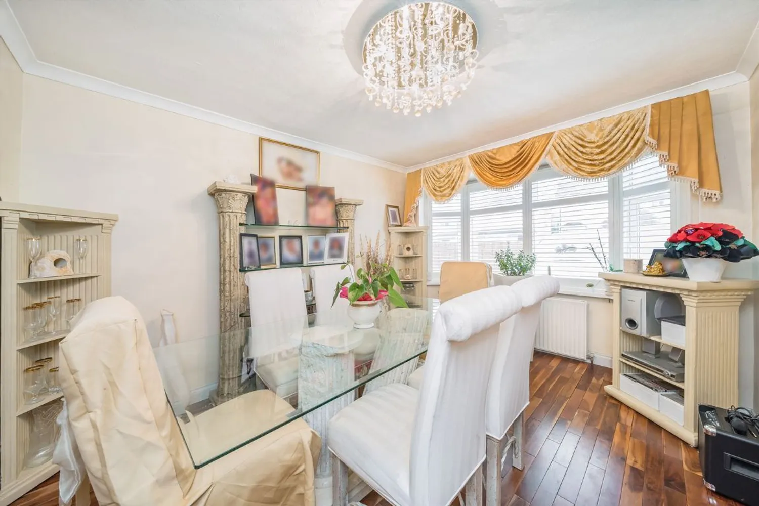Cottimore Avenue, Walton-on-thames, KT12 photo 5