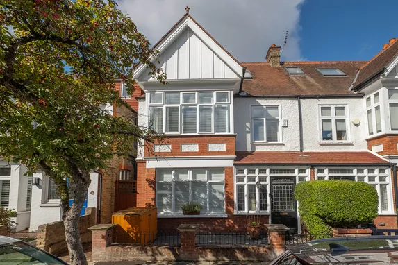 Gilpin Avenue, London, SW14