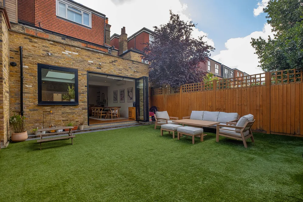 Gilpin Avenue, London, SW14 photo 3