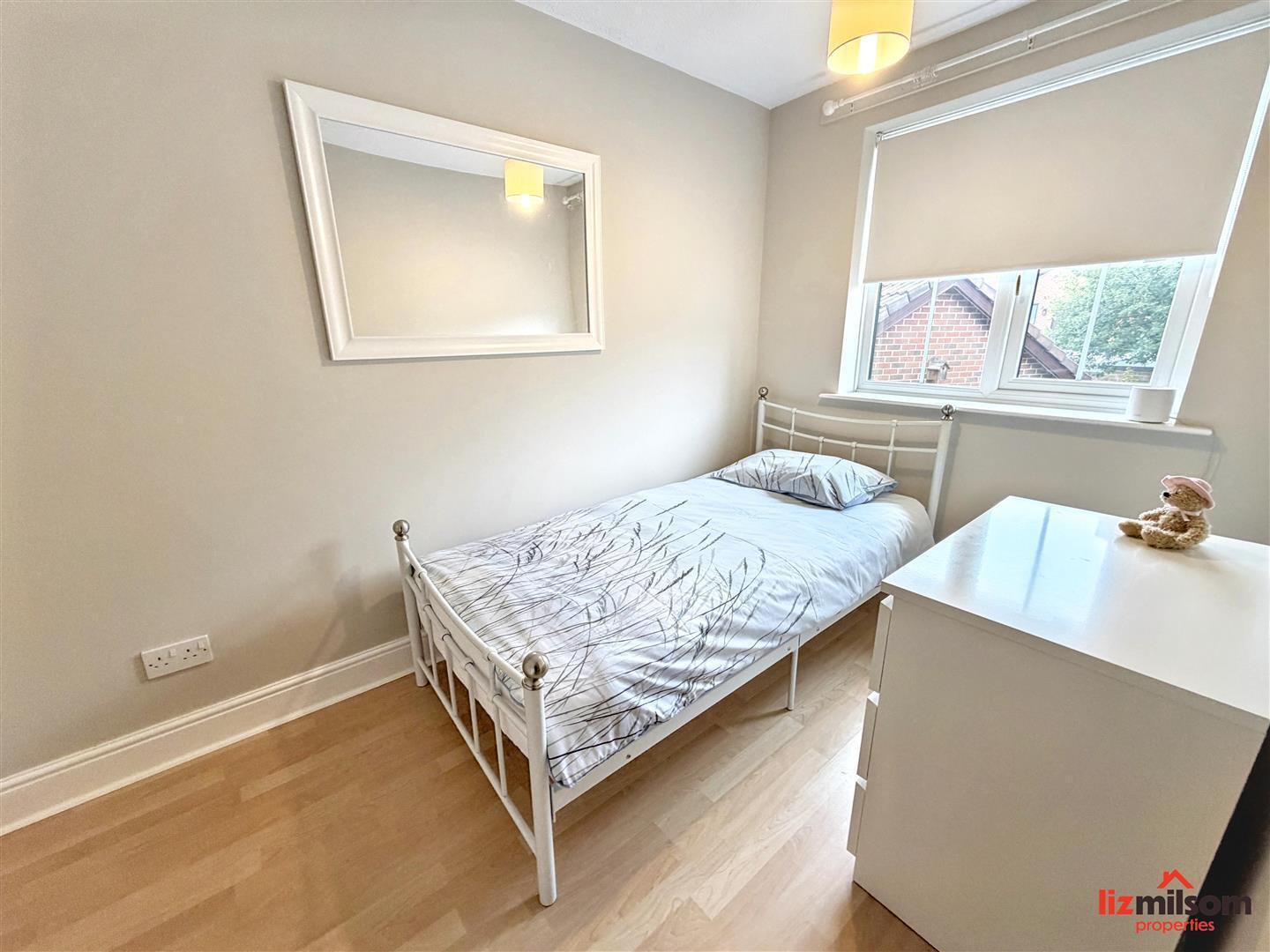 Cambrian Way, Swadlincote DE11 9JT Image 17