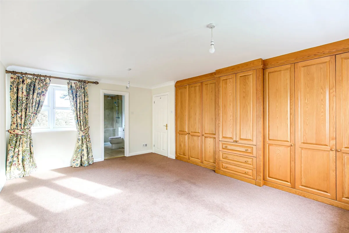 Bluehouse Gardens, Oxted, RH8