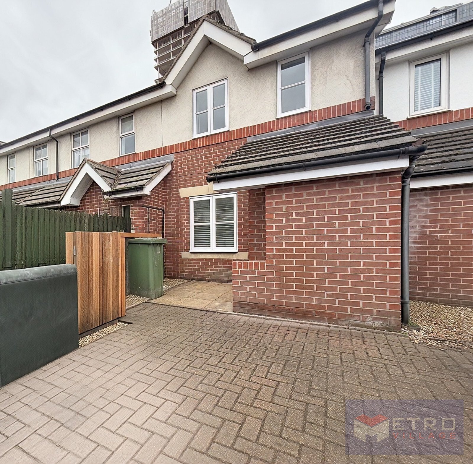 Dingle Gardens, Poplar, London, E14 Image 2