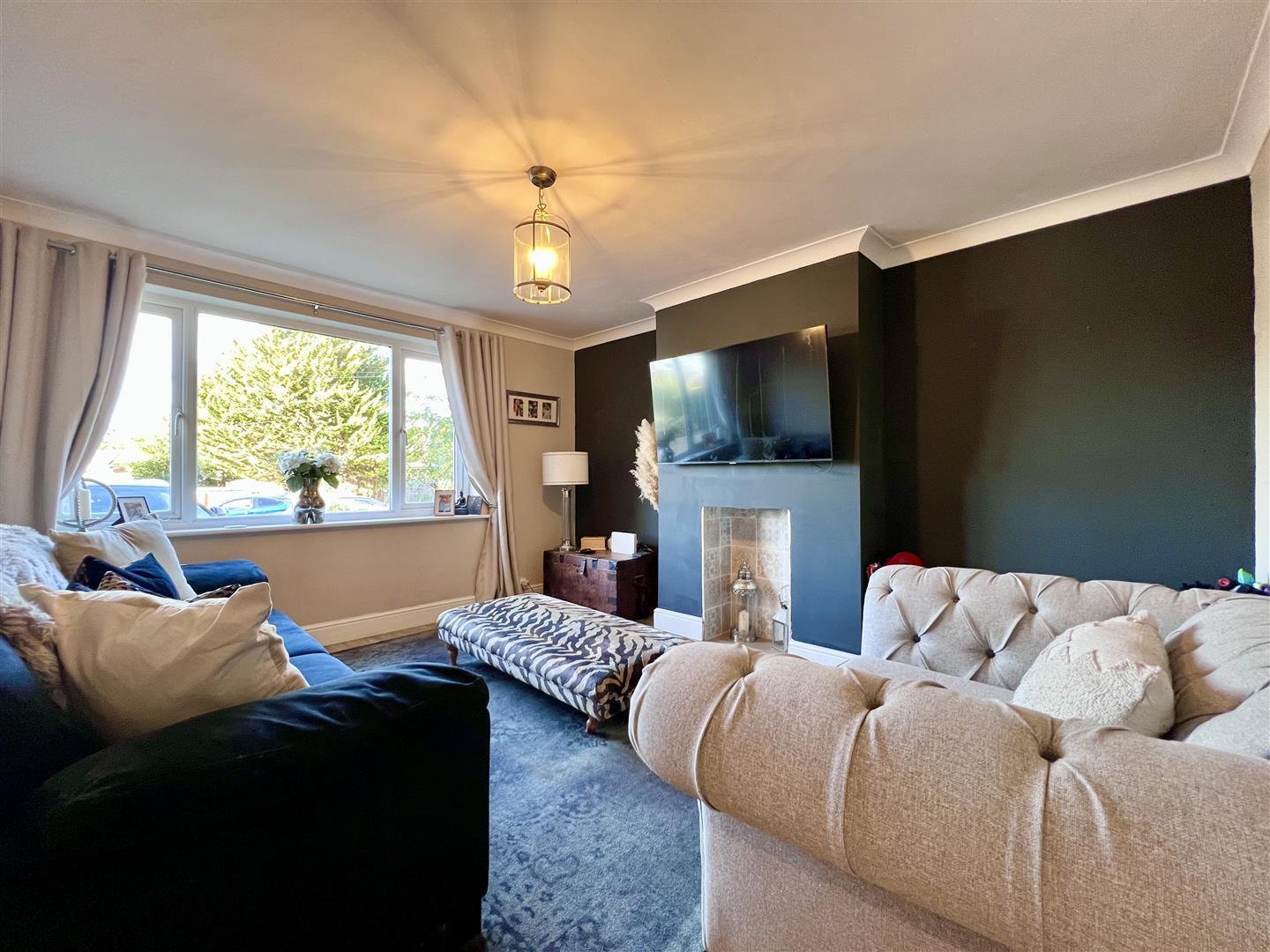 Jenkinson Road, Towcester Image 4