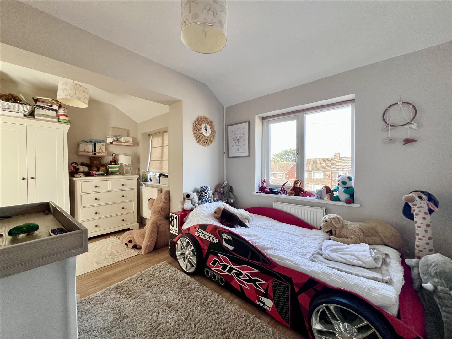 Jenkinson Road, Towcester Image 6