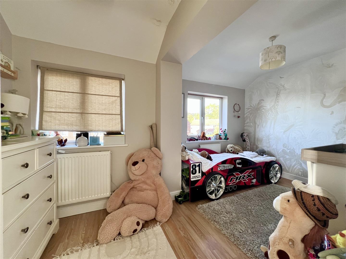 Jenkinson Road, Towcester Image 7