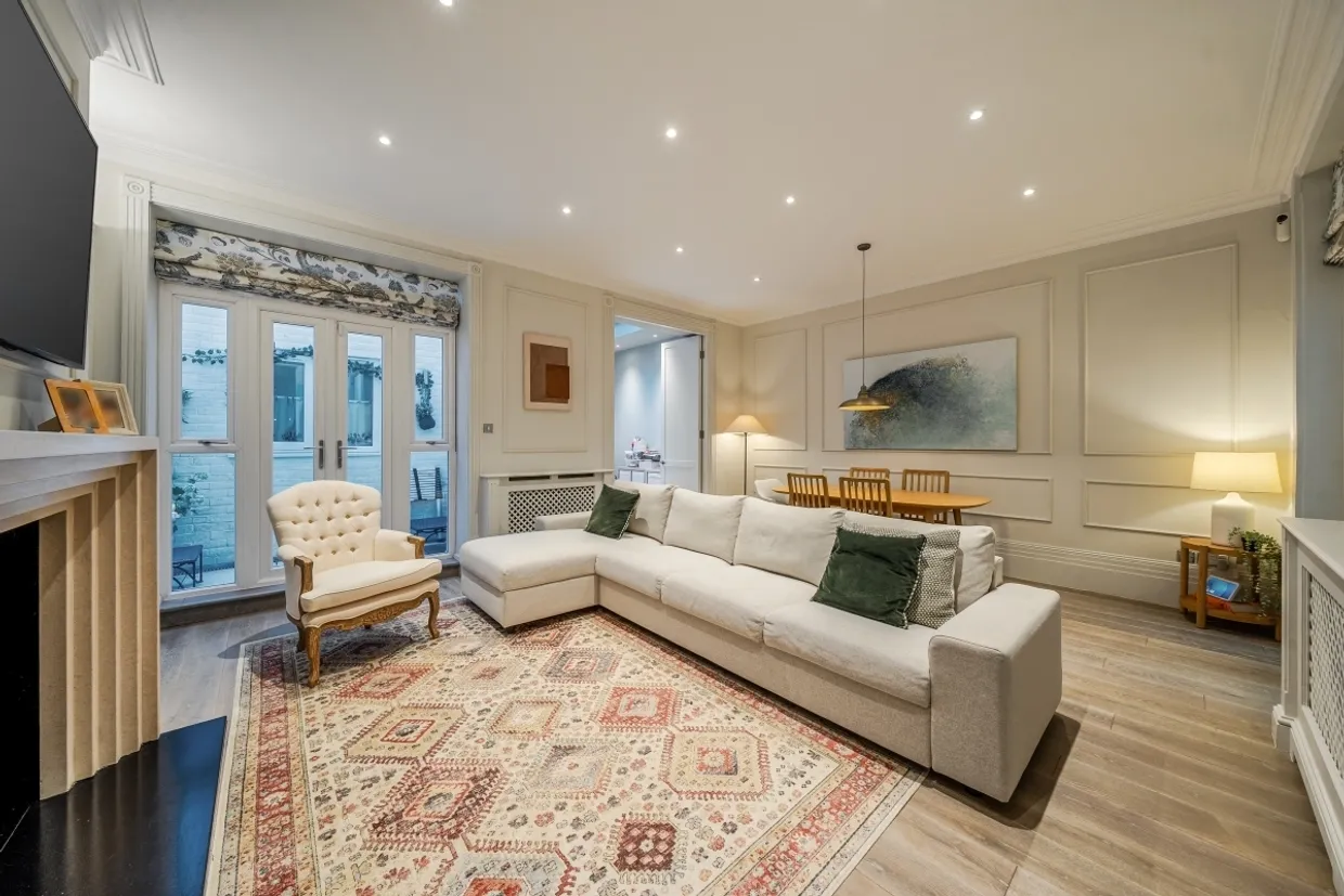 Redcliffe Square London SW10 photo 1