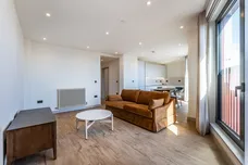 The Eades, 11 Selborne Road London E17 photo 2