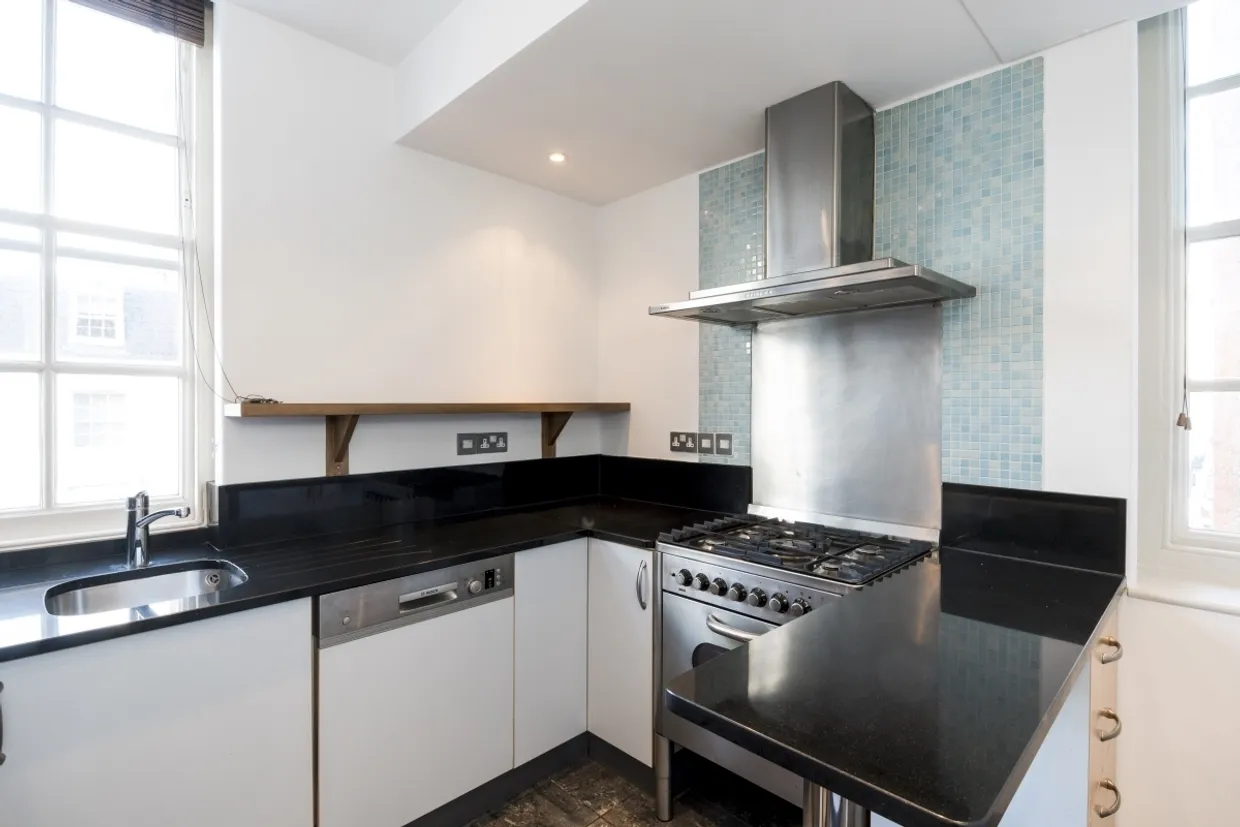 Sheffield Terrace London W8 photo 5