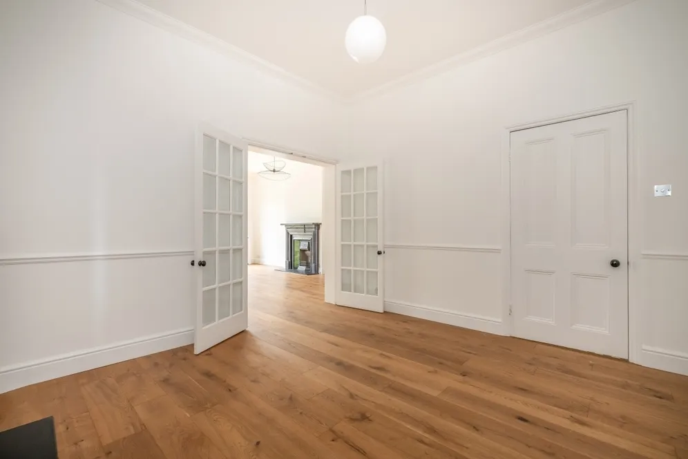 Cresswell Road, Twickenham TW1 photo 7