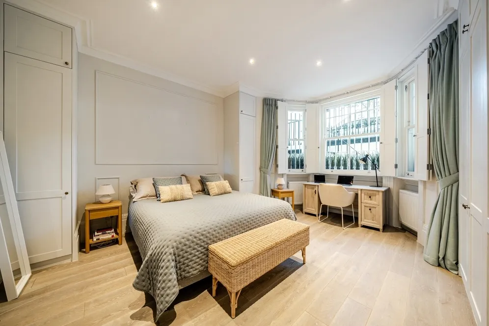 Redcliffe Square London SW10 photo 9
