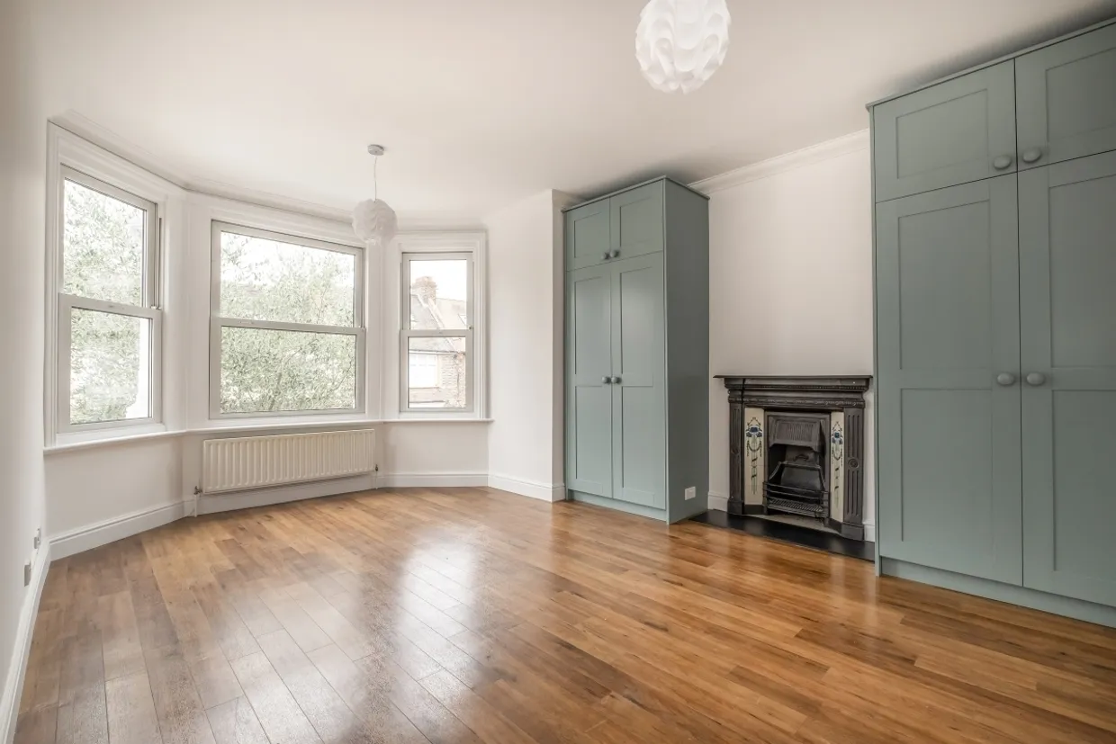 Cresswell Road, Twickenham TW1 photo 11