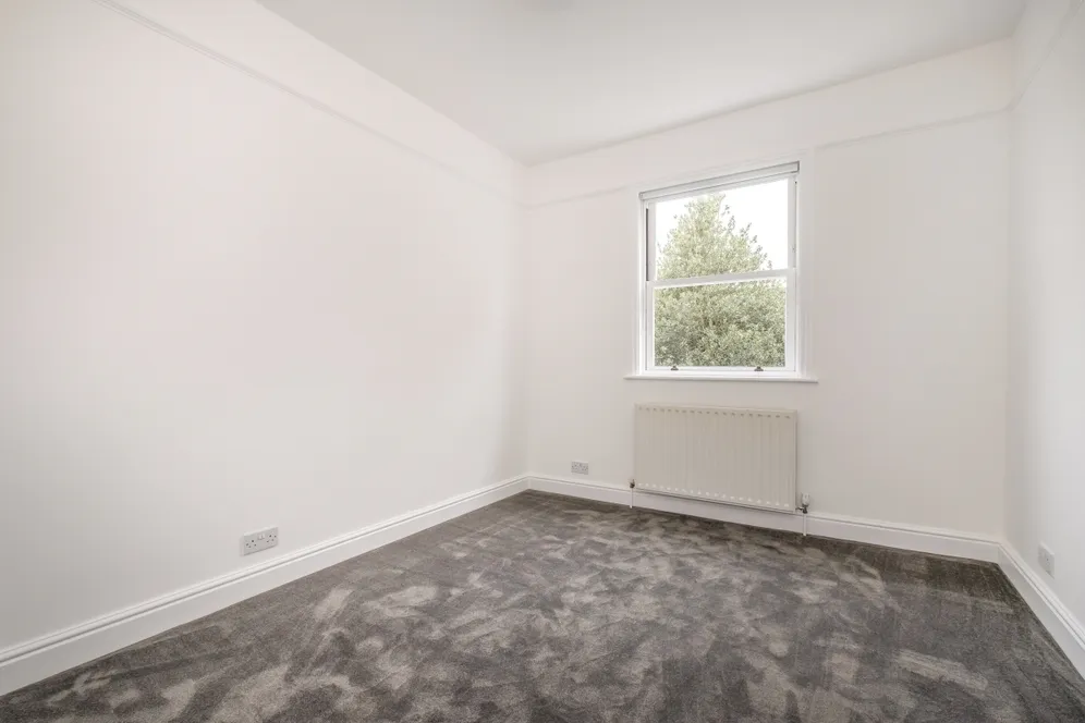 Cresswell Road, Twickenham TW1 photo 13