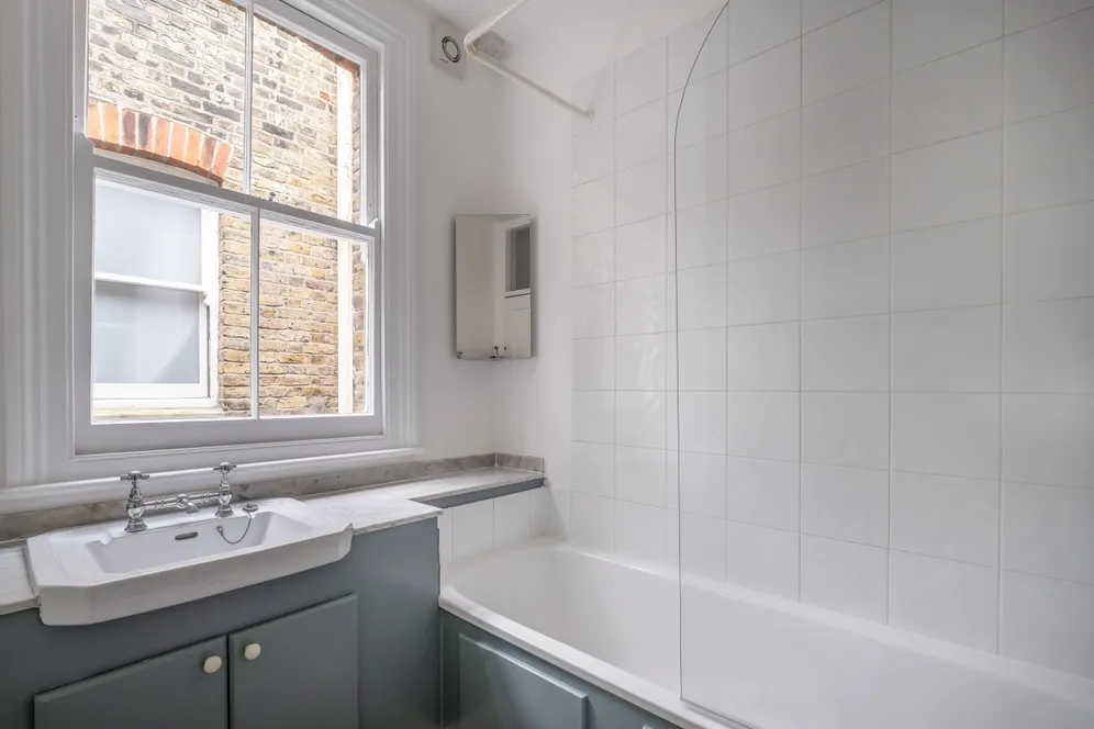 Cresswell Road, Twickenham TW1 photo 14