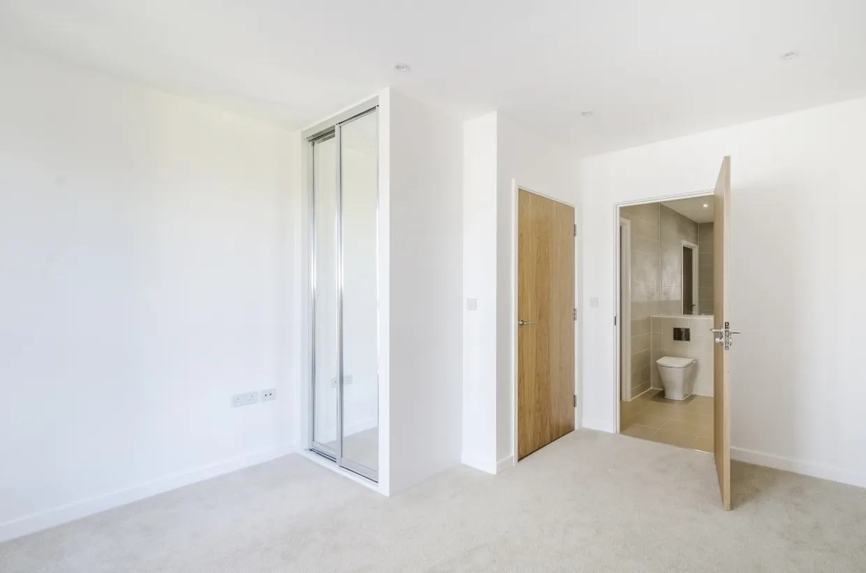 Boundaries Road London SW12 photo 9