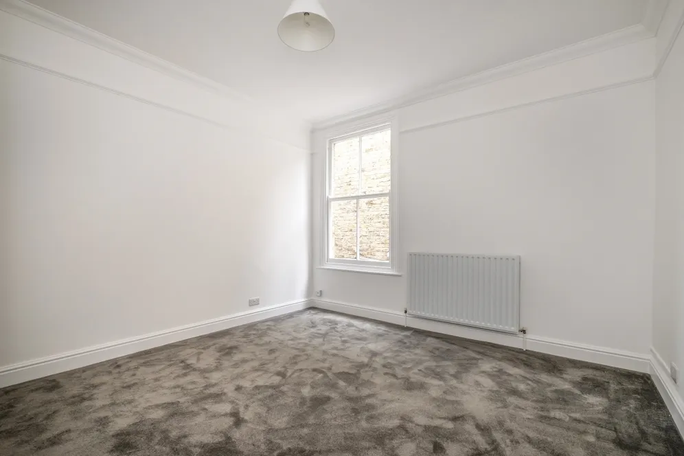 Cresswell Road, Twickenham TW1 photo 15