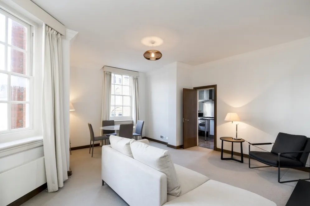 Sheffield Terrace London W8 photo 15