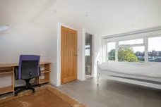 Augusta Road, Twickenham, TW2 photo 7
